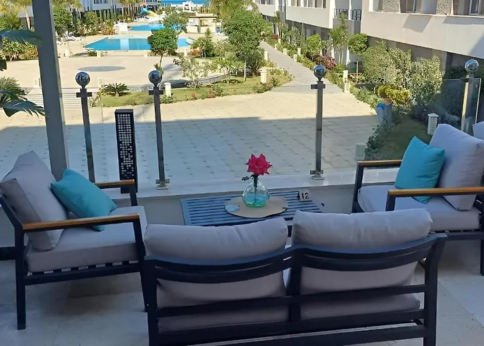 Resort Queen T
